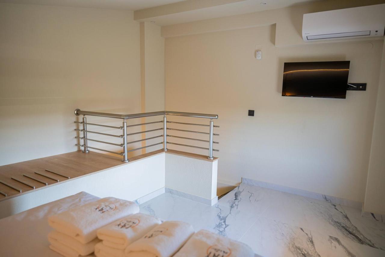 Fay Suites Flojitá Kültér fotó
